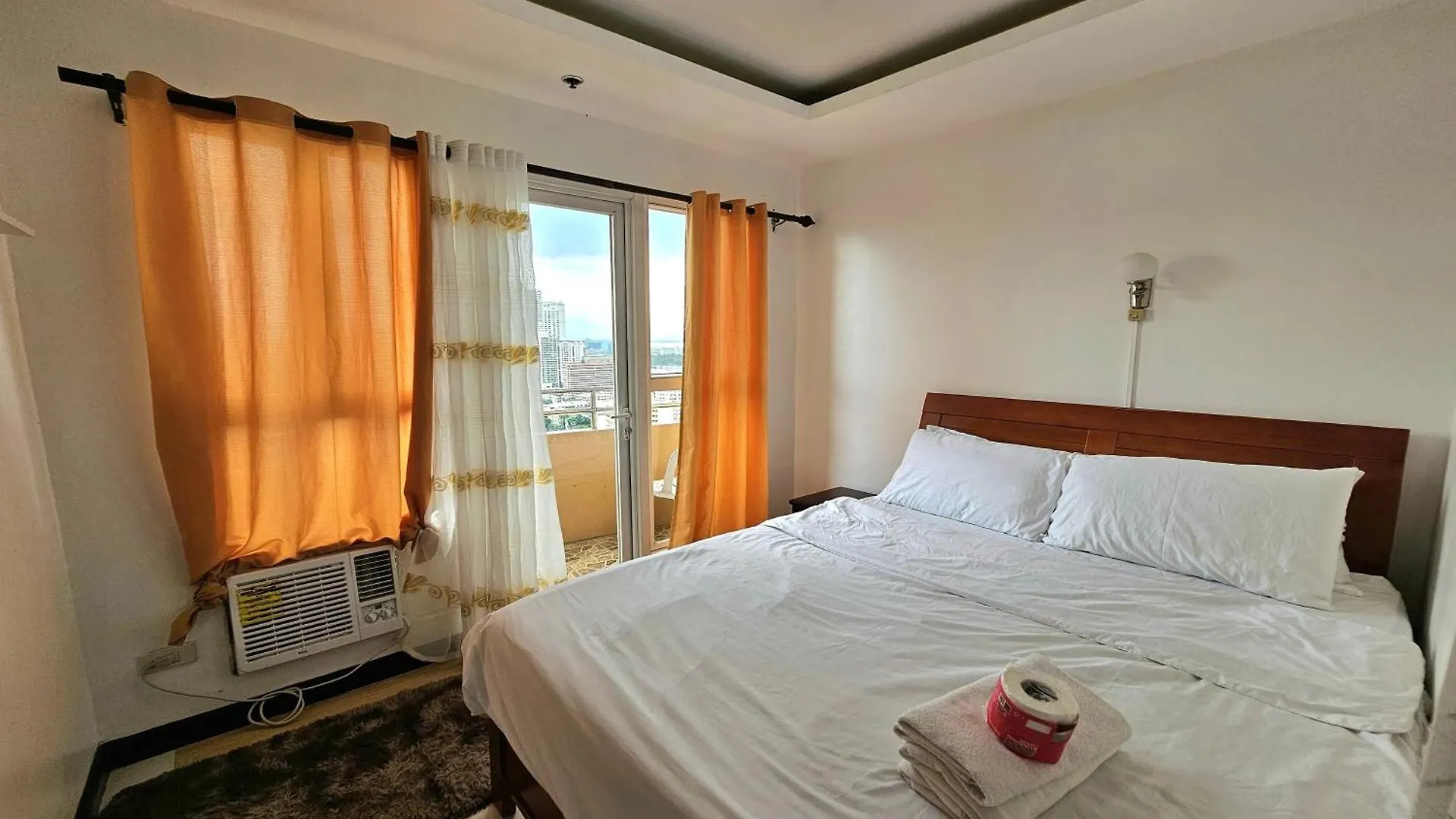 Birchtower By Jeizel Manila City الفلبين